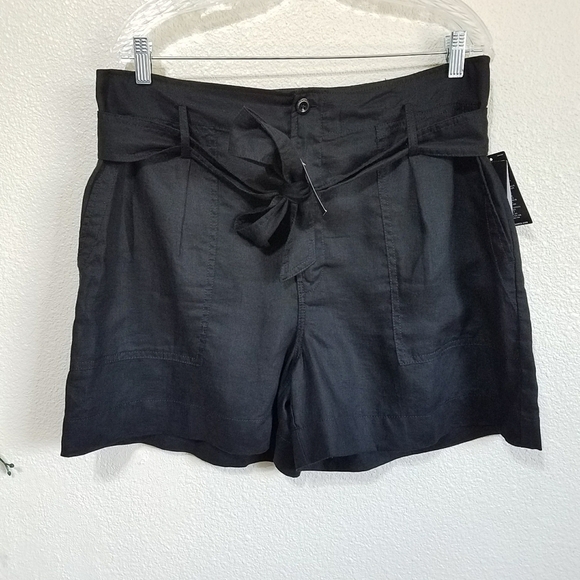 Lauren Ralph Lauren Belted Linen Shorts - Picture 1 of 11